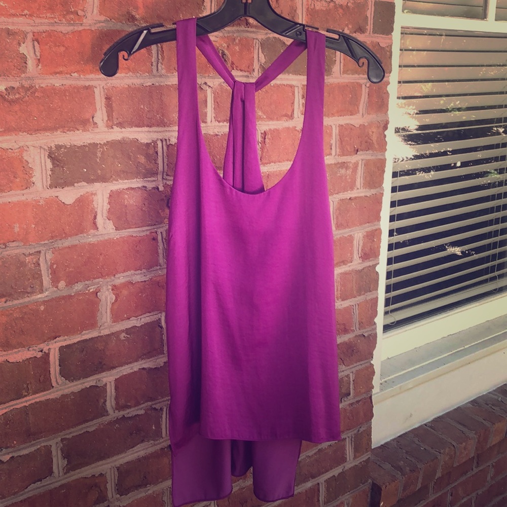 Magenta tank